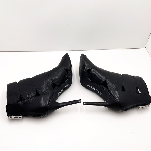 🆕{Charles by Charles David} Leather Gladiator Stiletto’s - Picture 12 of 16